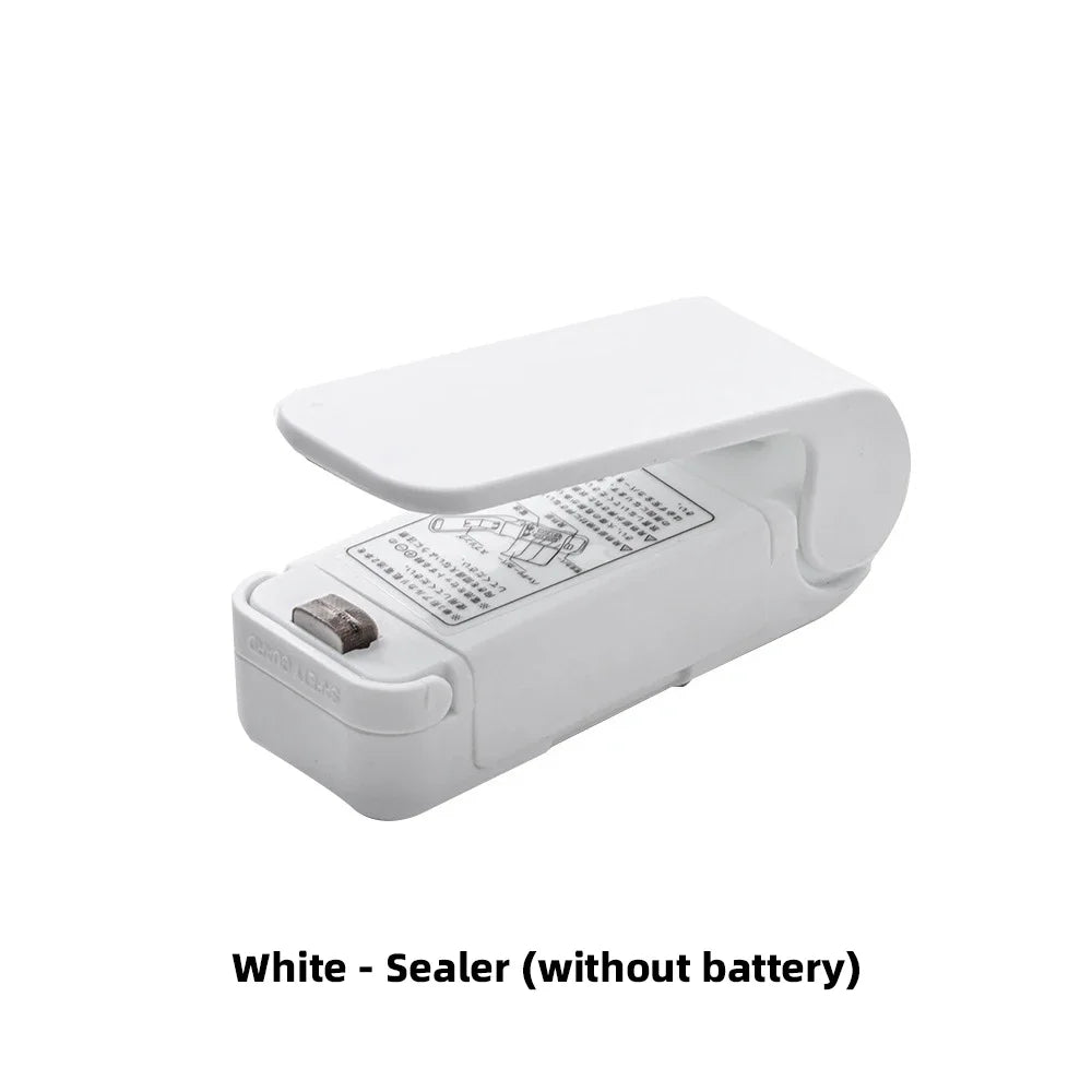 Portable Mini Bag Sealer, Handheld Heat Sealing Machine for Plastic Snack Bags, Easy-to-Use Food Storage Tool, Compact Kitchen Accessory
