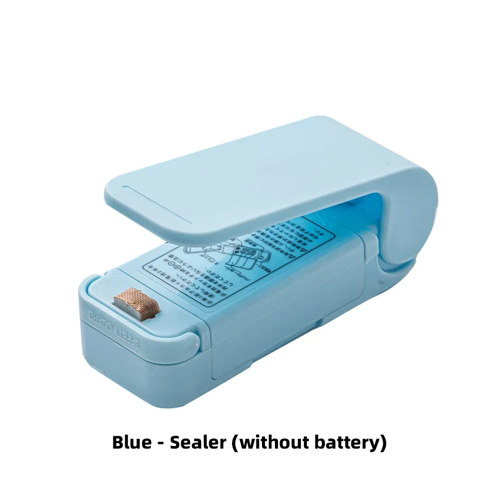 Portable Mini Bag Sealer, Handheld Heat Sealing Machine for Plastic Snack Bags, Easy-to-Use Food Storage Tool, Compact Kitchen Accessory